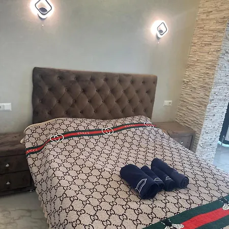 Arcadia Adelina Apartment