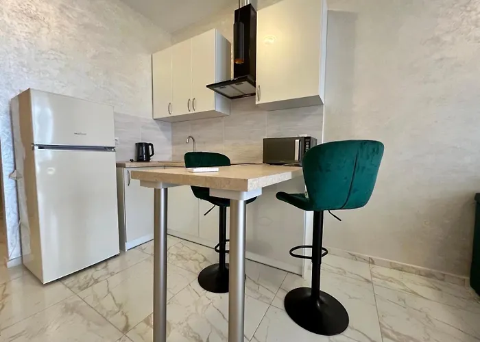 Arcadia Adelina Apartment *